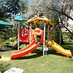Dunav Hotel 4*